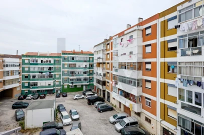 Apartamento T3 para Venda em Caparica e Trafaria