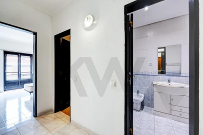 Apartamento T3 para Venda em Caparica e Trafaria