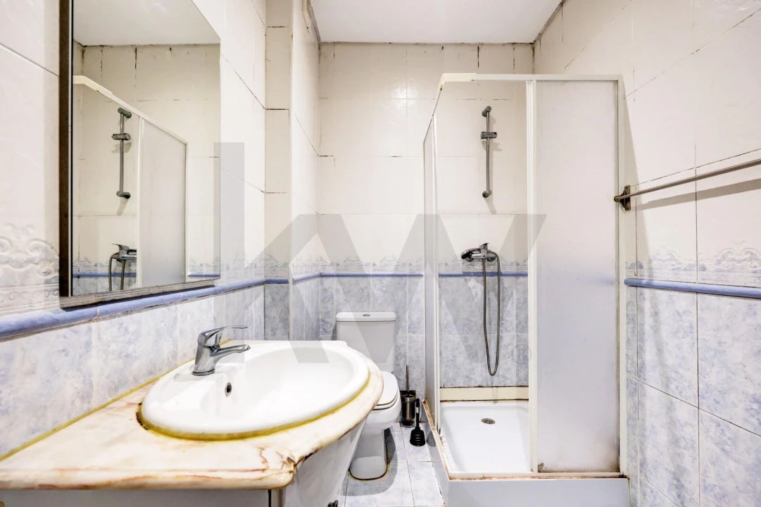 Apartamento T3 para Venda em Caparica e Trafaria Foto 17