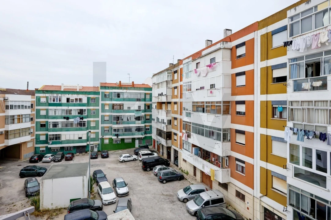 Apartamento T3 para Venda em Caparica e Trafaria Foto 41