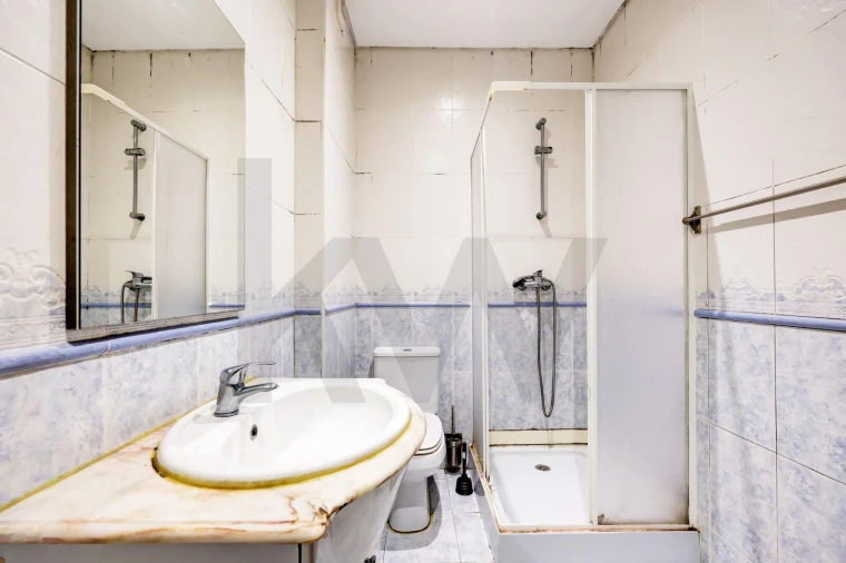 Apartamento T3 para Venda em Caparica e Trafaria Foto 17