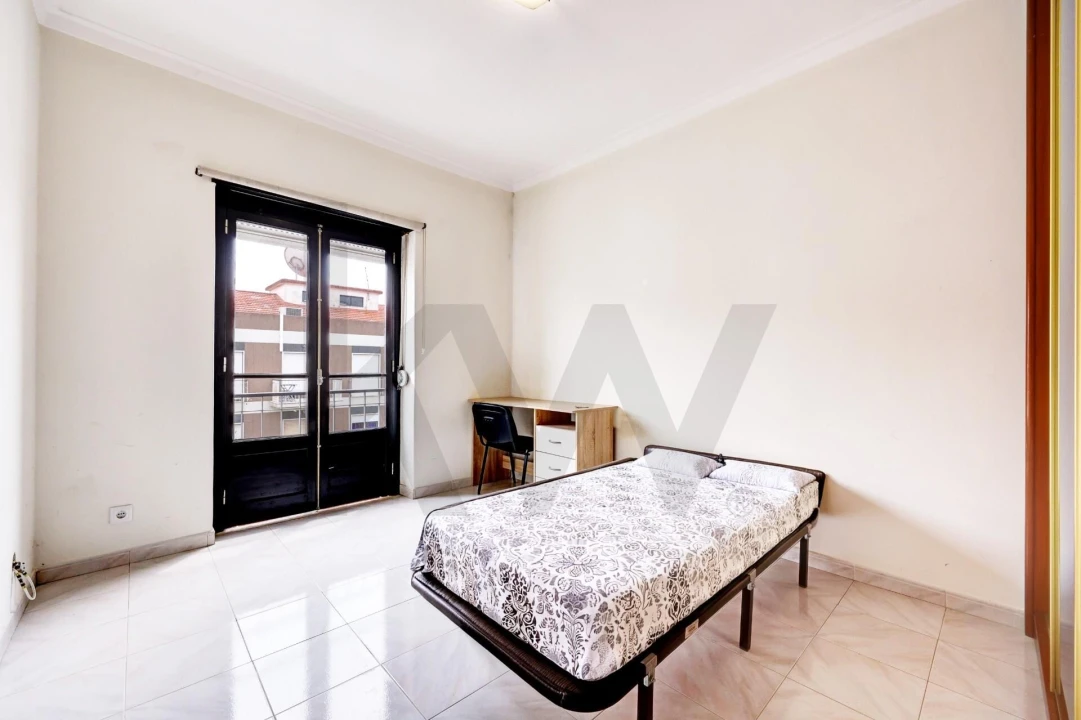 Apartamento T3 para Venda em Caparica e Trafaria Foto 20