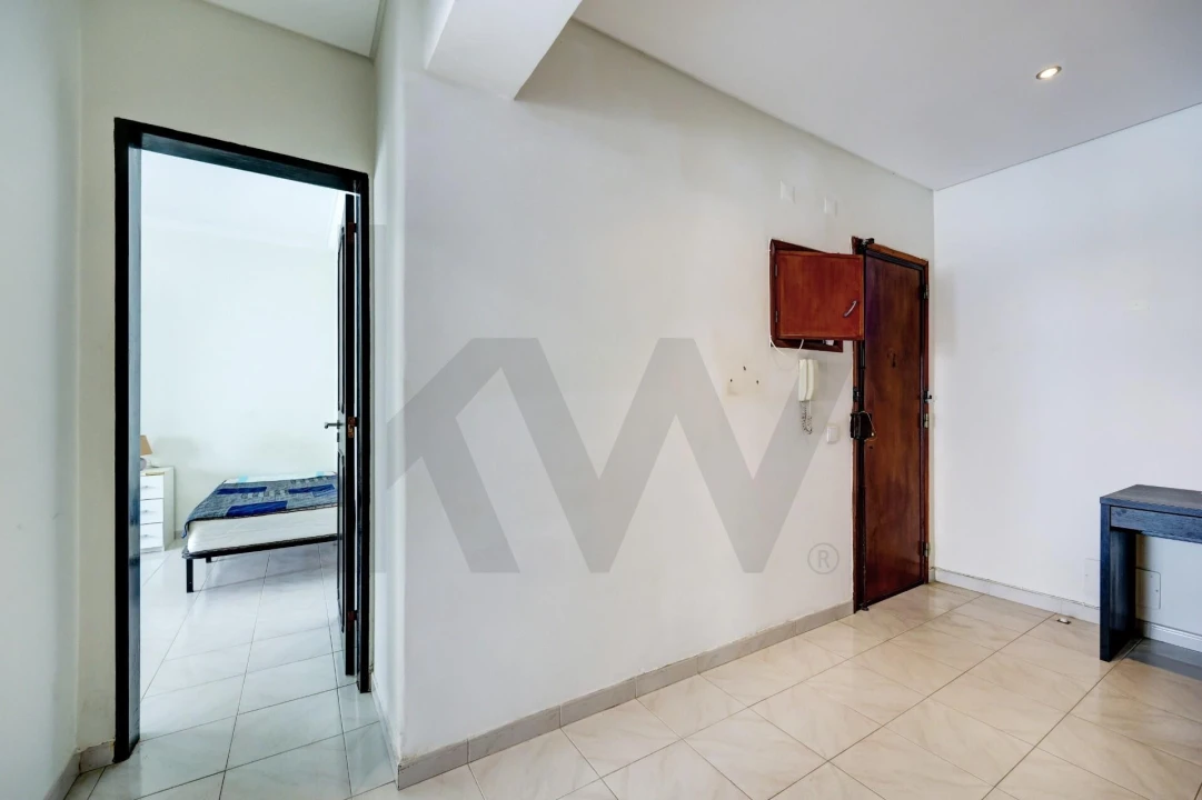 Apartamento T3 para Venda em Caparica e Trafaria Foto 4