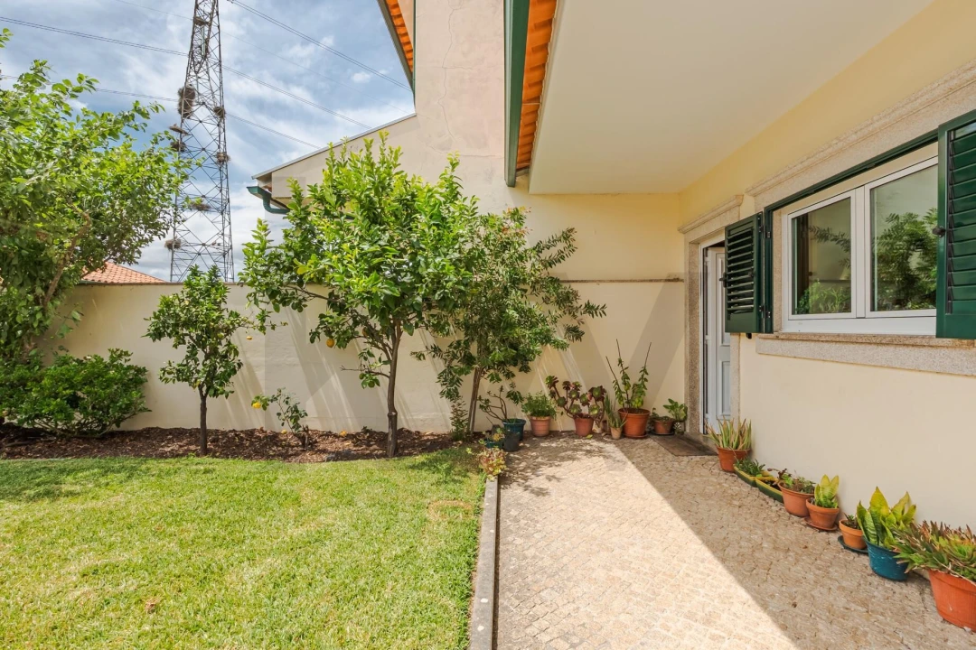 Moradia T4 para Venda em Oliveira do Bairro Foto 46