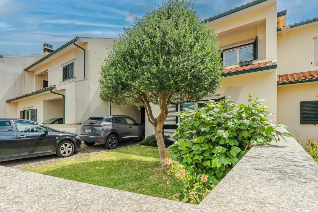 Moradia T4 para Venda em Oliveira do Bairro Foto 55