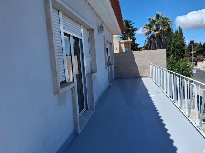 Apartamento T2 para Arrendamento em Oeiras e São Julião da Barra, Paço de Arcos e Caxias Foto 15