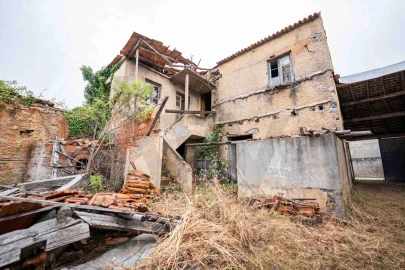 Quinta T3 para Venda em Sazes do Lorvão
