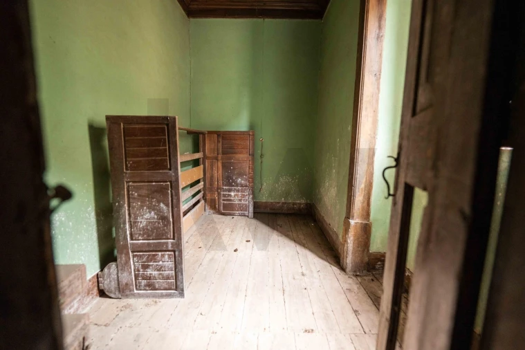 Quinta T3 para Venda em Sazes do Lorvão Foto 9