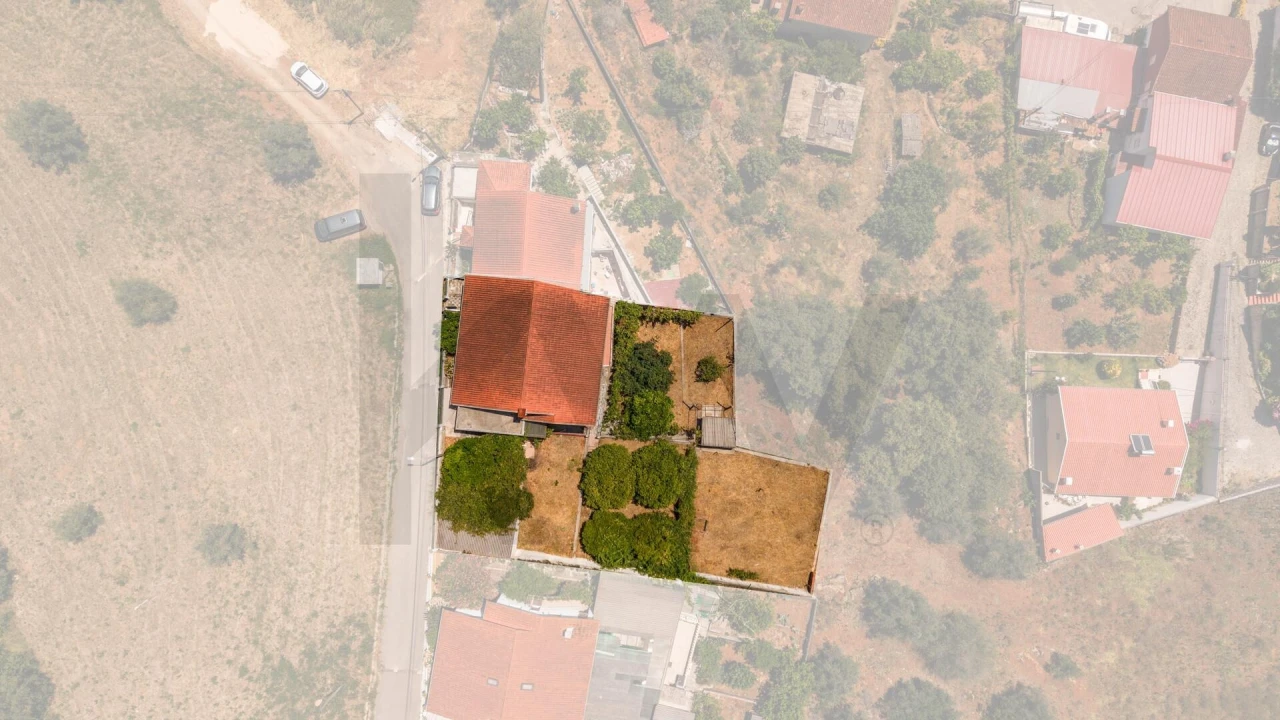 Moradia T4 para Venda em Eiras e São Paulo de Frades Foto 39