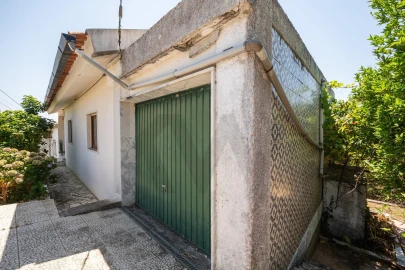 Moradia T4 para Venda em Eiras e São Paulo de Frades