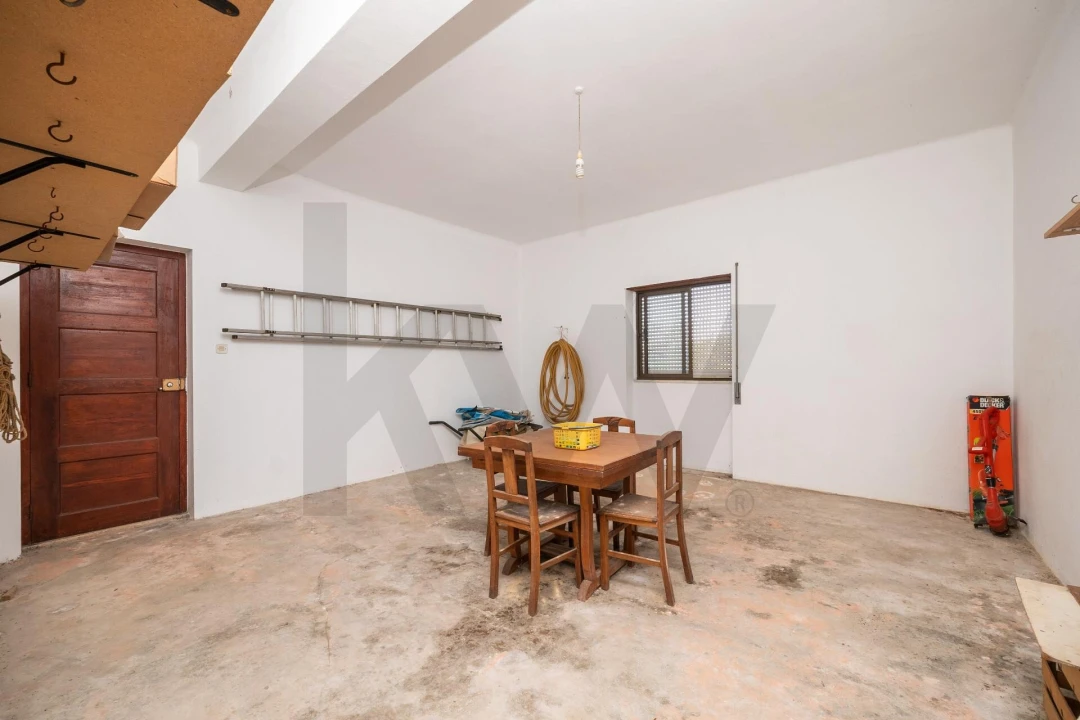 Moradia T4 para Venda em Eiras e São Paulo de Frades Foto 19
