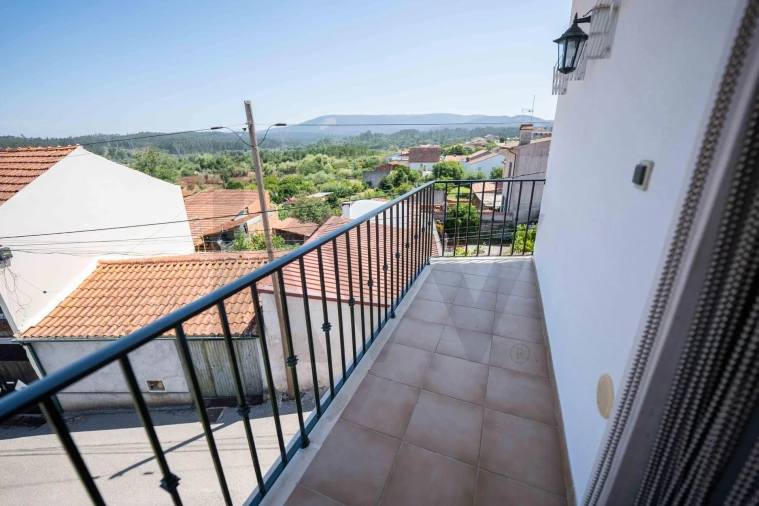 Apartamento T3 para Venda em Pampilhosa Foto 6