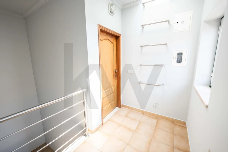 Apartamento T3 para Venda em Pampilhosa Foto 19