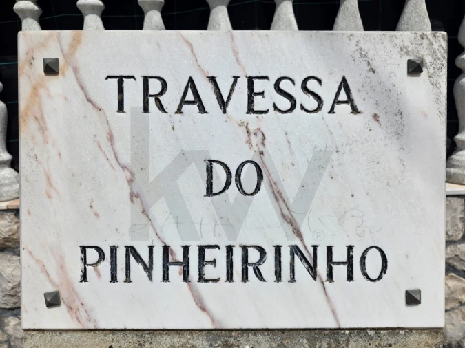 Moradia T4 para Arrendamento em Charneca de Caparica e Sobreda Foto 2