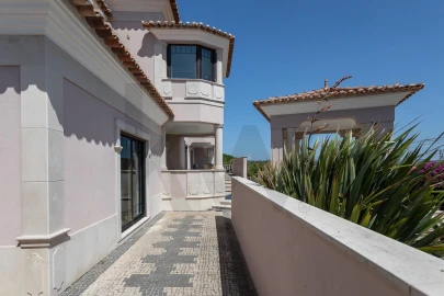 Moradia T4 para Venda em Mafra