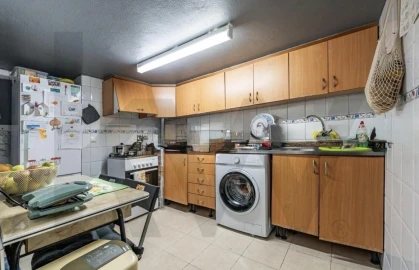 Prédio para Venda em Mina de Água