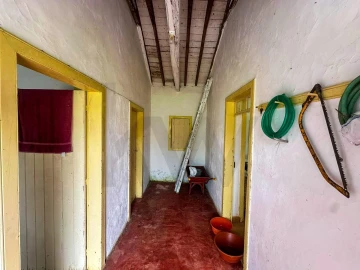Moradia T1 para Venda em Santo Espirito