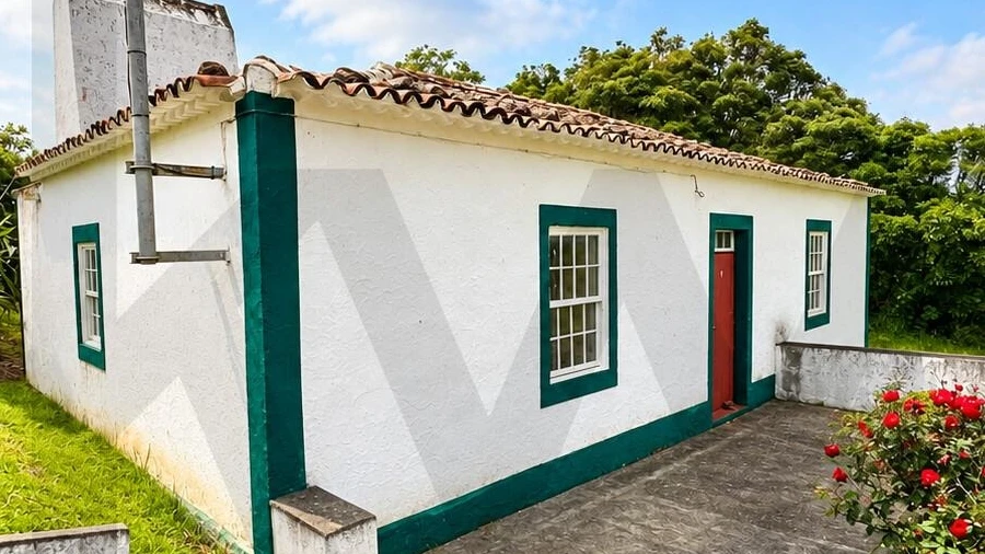 Moradia T1 para Venda em Santo Espirito