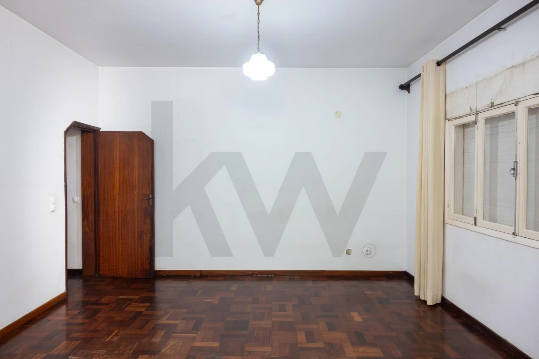 Apartamento T2 para Venda em Funchal (Santa Maria Maior) Foto 8