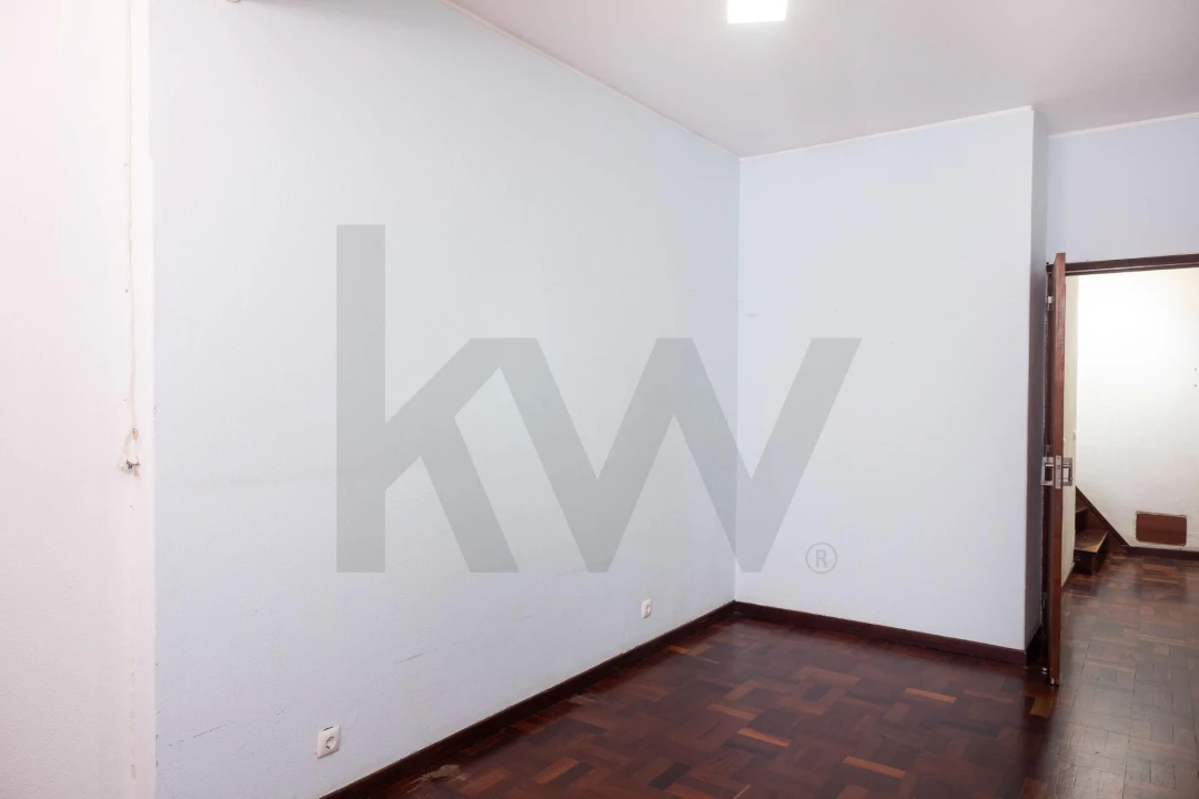 Apartamento T2 para Venda em Funchal (Santa Maria Maior) Foto 18
