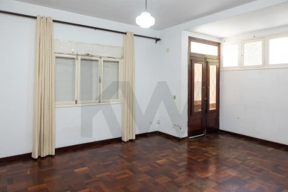Apartamento T2 para Venda em Funchal (Santa Maria Maior)