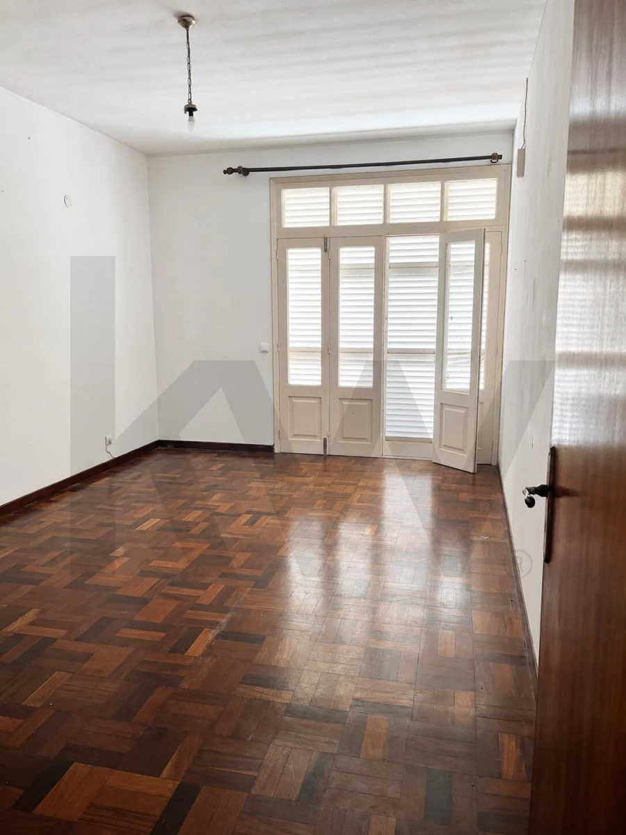 Apartamento T2 para Venda em Funchal (Santa Maria Maior) Foto 23