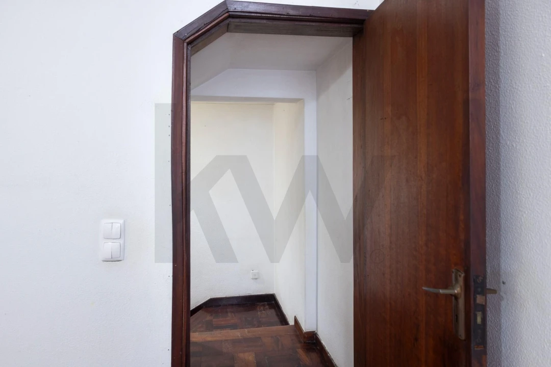 Apartamento T2 para Venda em Funchal (Santa Maria Maior) Foto 10