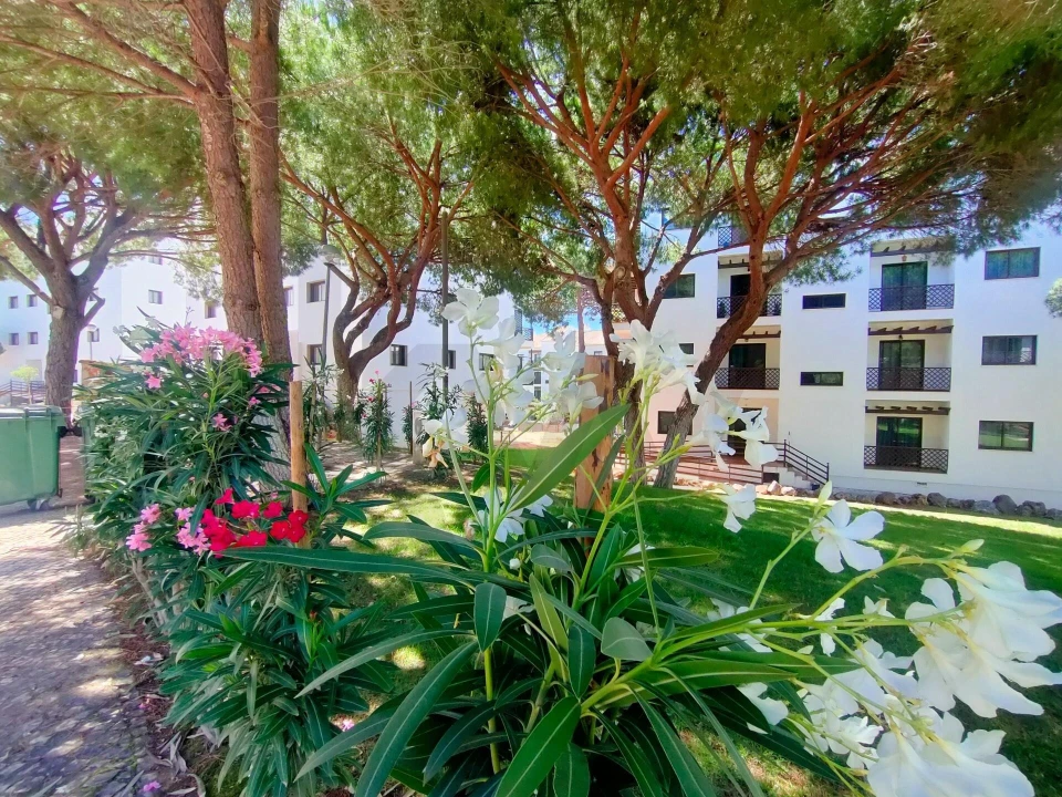 Apartamento T3 para Venda em Albufeira e Olhos de Água Foto 37