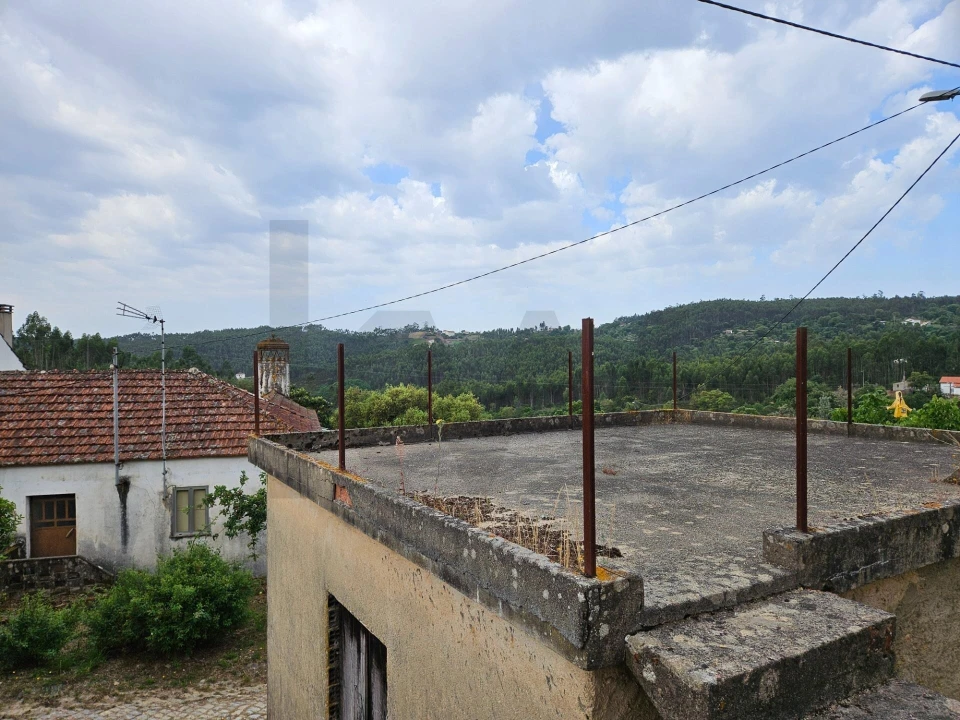 Moradia T3 para Venda em Figueiró dos Vinhos e Bairradas Foto 46