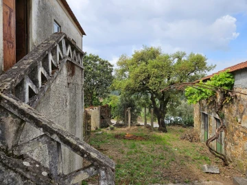 Moradia T3 para Venda em Figueiró dos Vinhos e Bairradas