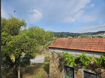 Moradia T3 para Venda em Figueiró dos Vinhos e Bairradas