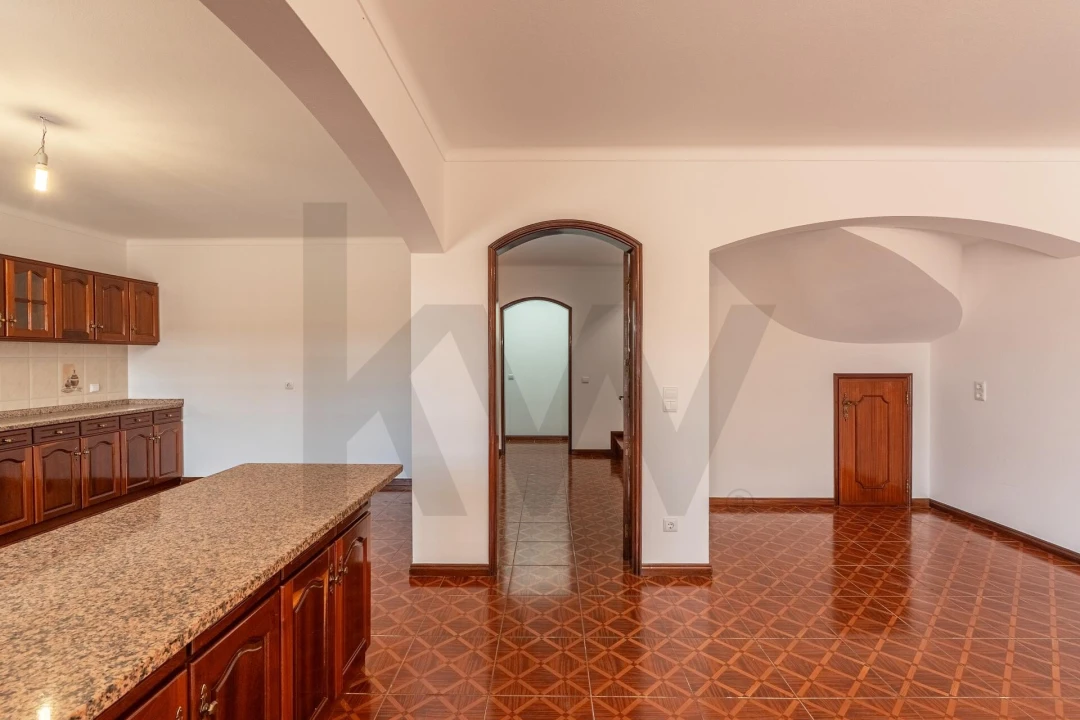 Moradia T4 para Venda em Febres Foto 23