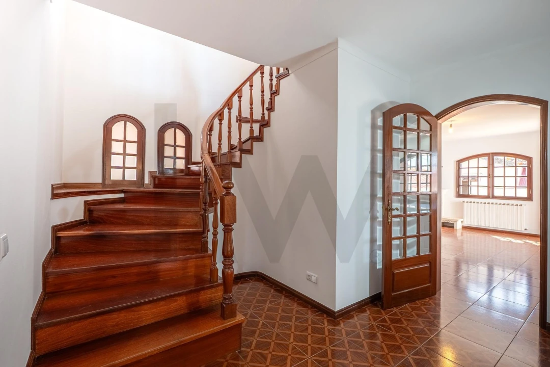 Moradia T4 para Venda em Febres Foto 31