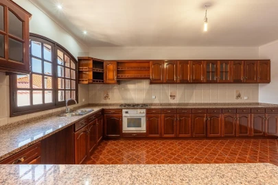 Moradia T4 para Venda em Febres