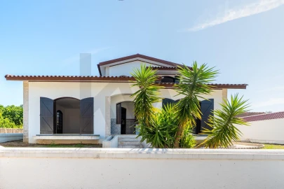 Moradia T4 para Venda em Febres