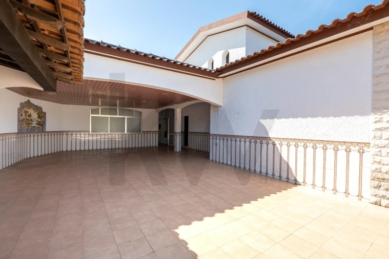 Moradia T4 para Venda em Febres Foto 58