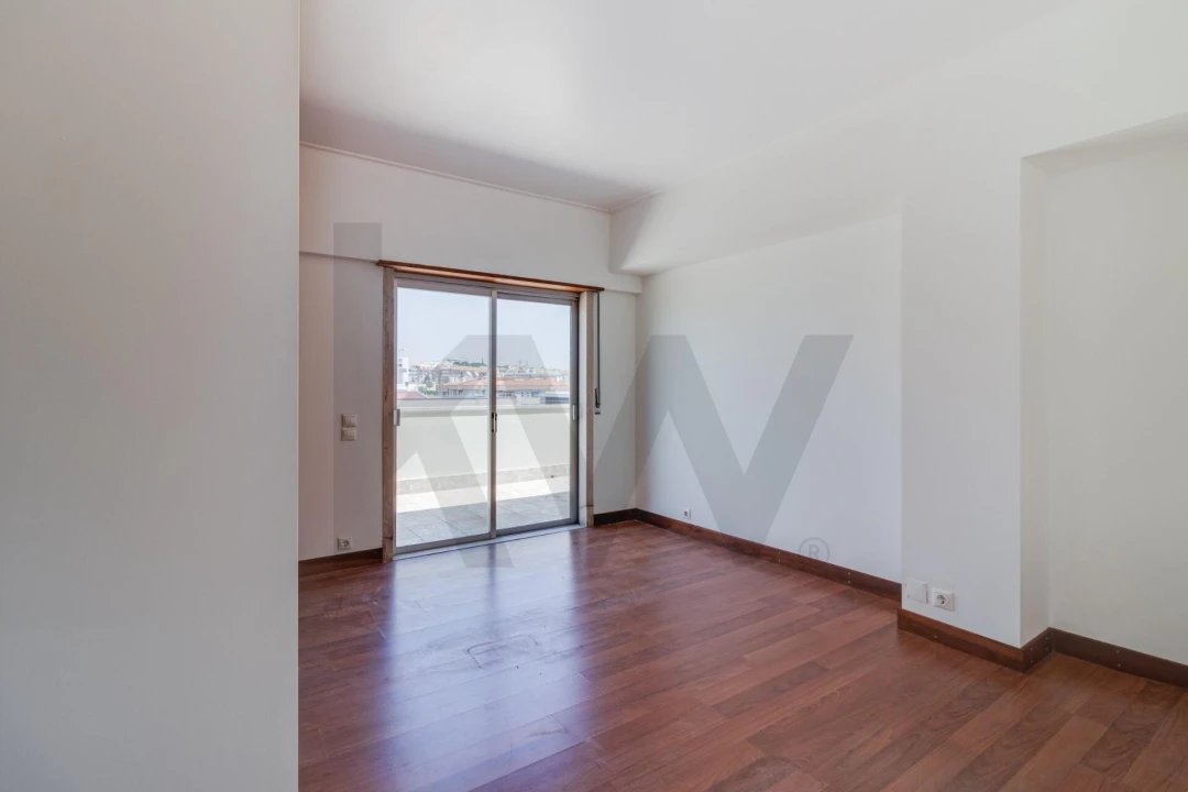 Apartamento T3 para Venda em Oeiras e São Julião da Barra, Paço de Arcos e Caxias Foto 14