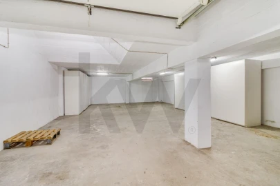 Apartamento T3 para Venda em Oeiras e São Julião da Barra, Paço de Arcos e Caxias