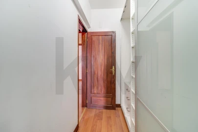Apartamento T3 para Venda em Oeiras e São Julião da Barra, Paço de Arcos e Caxias