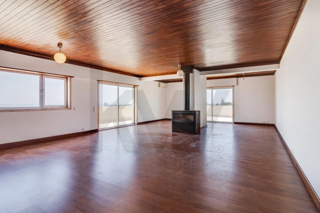 Apartamento T3 para Venda em Oeiras e São Julião da Barra, Paço de Arcos e Caxias Foto 2