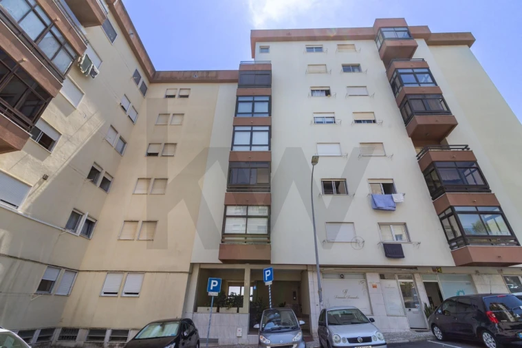 Apartamento T3 para Venda em Oeiras e São Julião da Barra, Paço de Arcos e Caxias Foto 39
