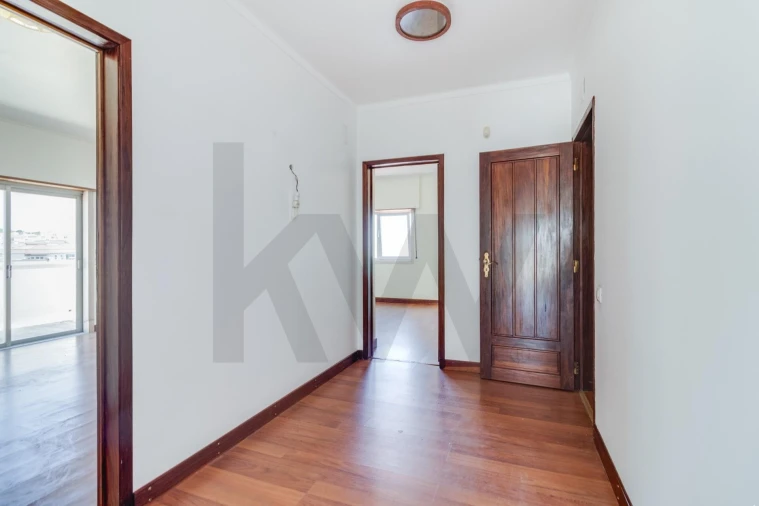 Apartamento T3 para Venda em Oeiras e São Julião da Barra, Paço de Arcos e Caxias Foto 25