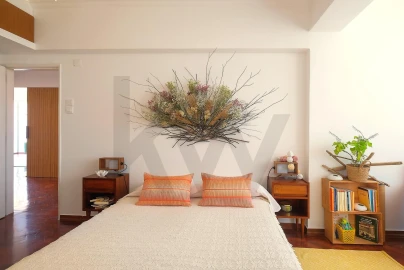 Apartamento T4 para Venda em Carcavelos e Parede