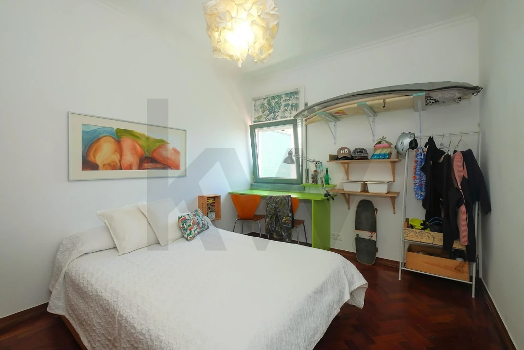 Apartamento T4 para Venda em Carcavelos e Parede Foto 30