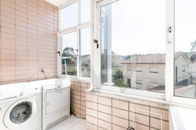 Apartamento T3 para Venda em Lourosa