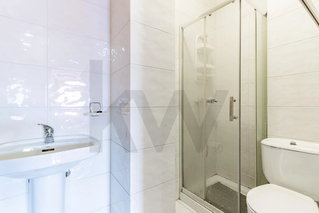 Apartamento T3 para Venda em Lourosa Foto 23
