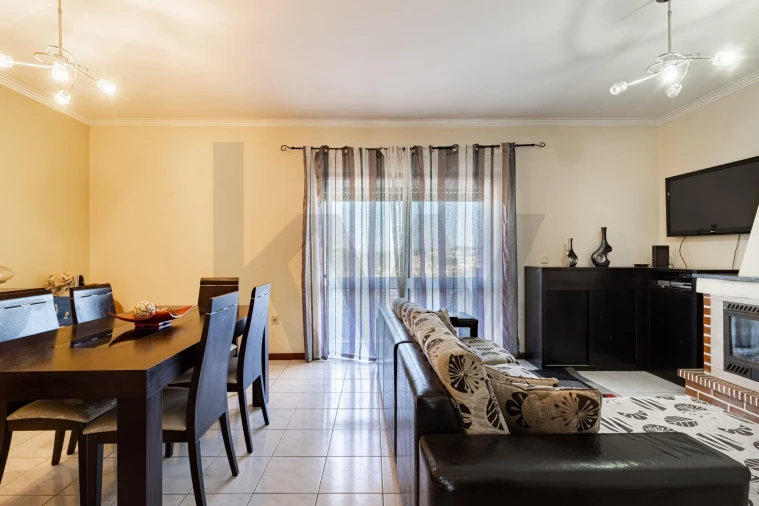 Apartamento T3 para Venda em Lourosa Foto 3