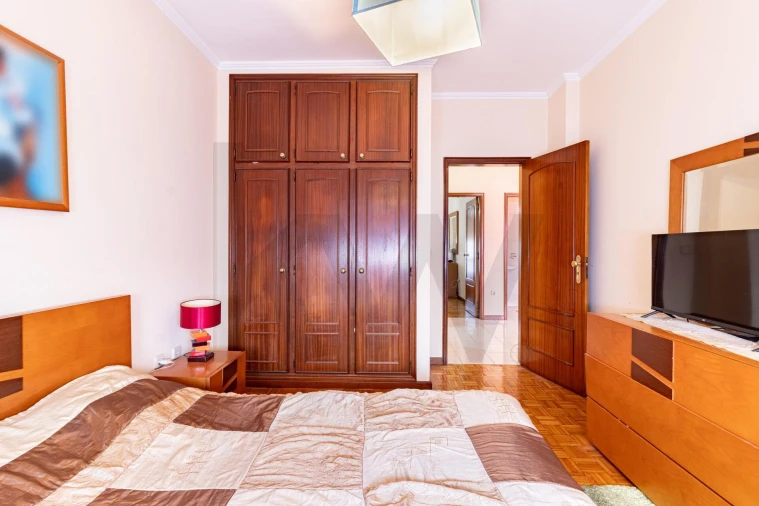 Apartamento T3 para Venda em Lourosa Foto 25