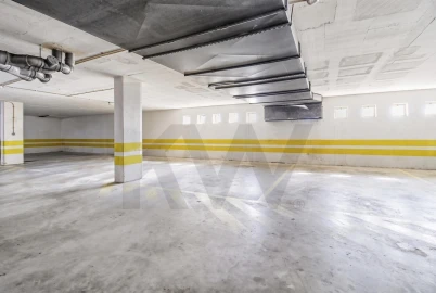Apartamento T3 para Arrendamento em Aldoar, Foz do Douro e Nevogilde