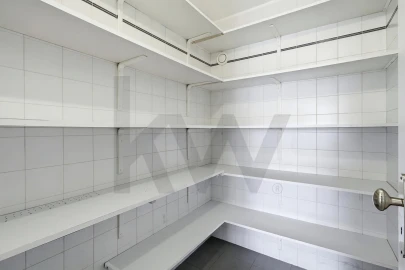 Apartamento T3 para Arrendamento em Aldoar, Foz do Douro e Nevogilde